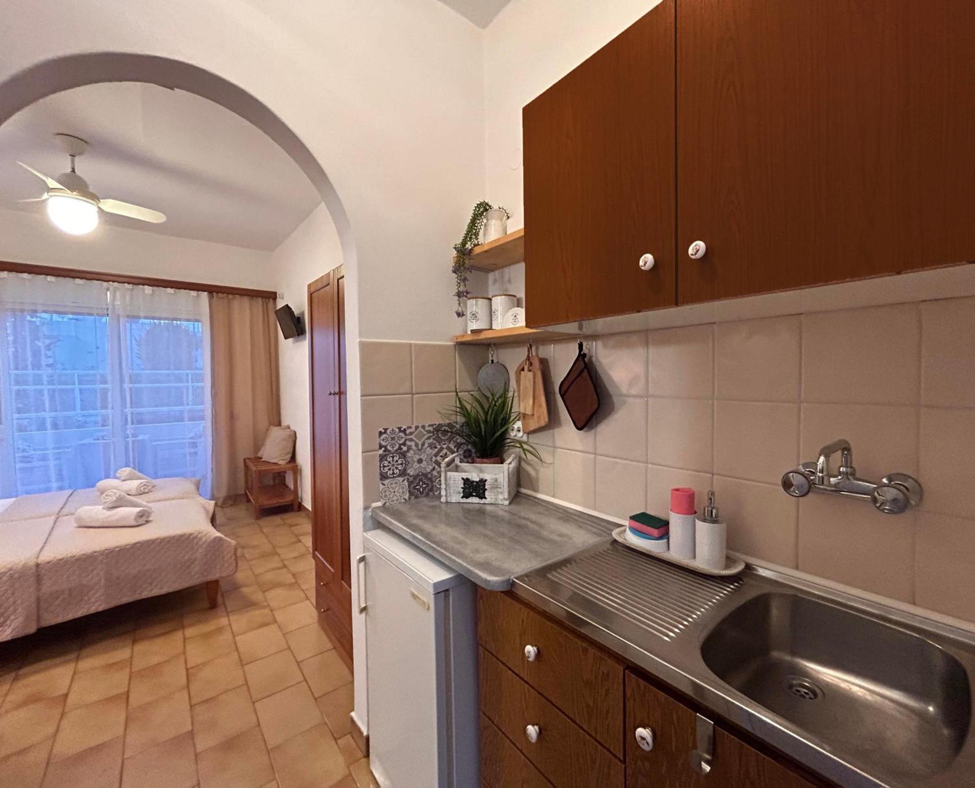 Angelos Studios 1-2 In Faliraki Rhodes-Ground Floor Екстер'єр фото